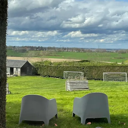 Authentiek 4 Persoonshuisje Vlakbij Valkenburg بيت للعطل