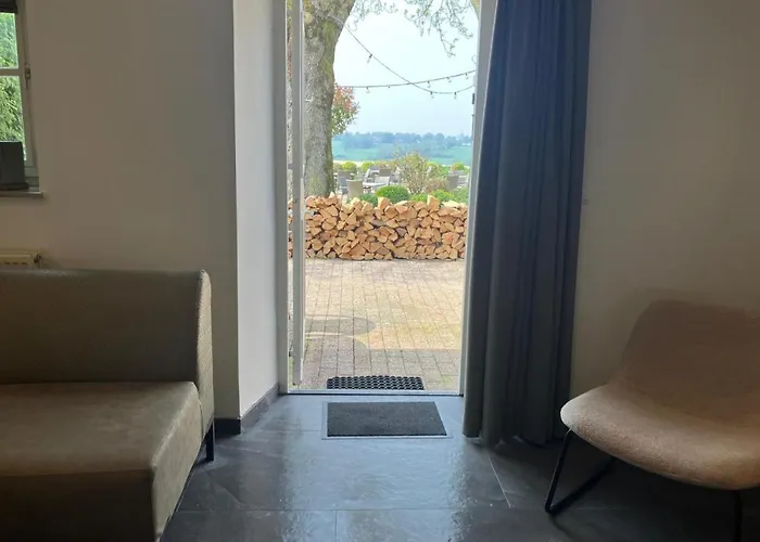 Authentiek 4 Persoonshuisje Vlakbij Valkenburg Dom wakacyjny Voerendaal