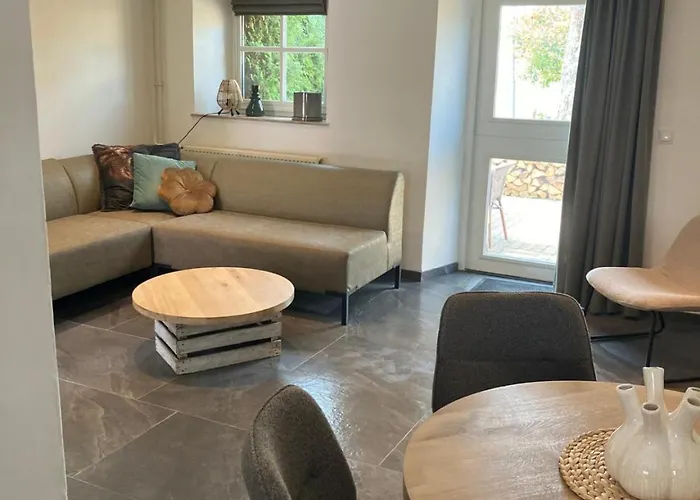 Authentiek 4 Persoonshuisje Vlakbij Valkenburg بيت للعطل *